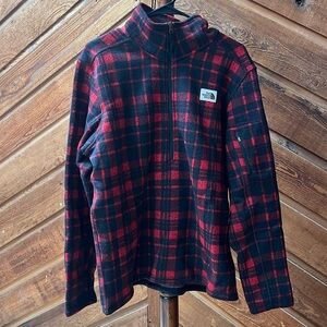 NWOT Men’s Northface Quarter Zip